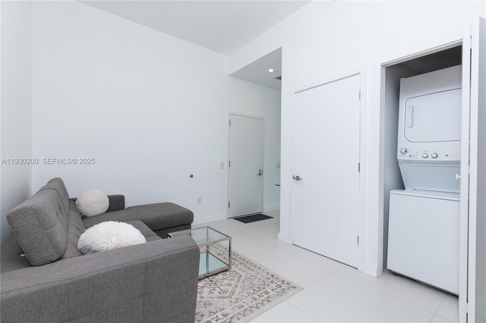 Paraiso Bayviews - Residential