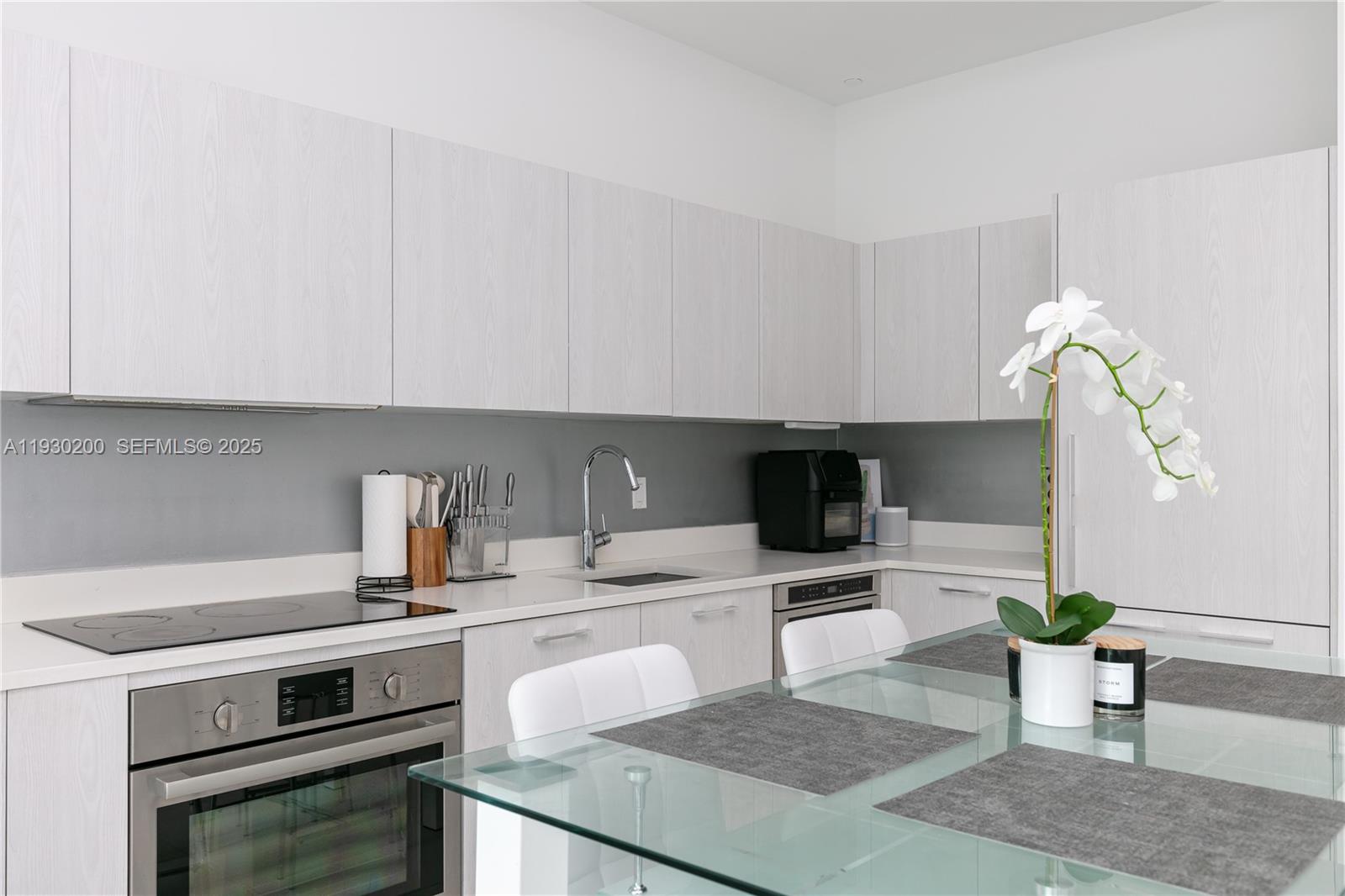 Paraiso Bayviews - Residential