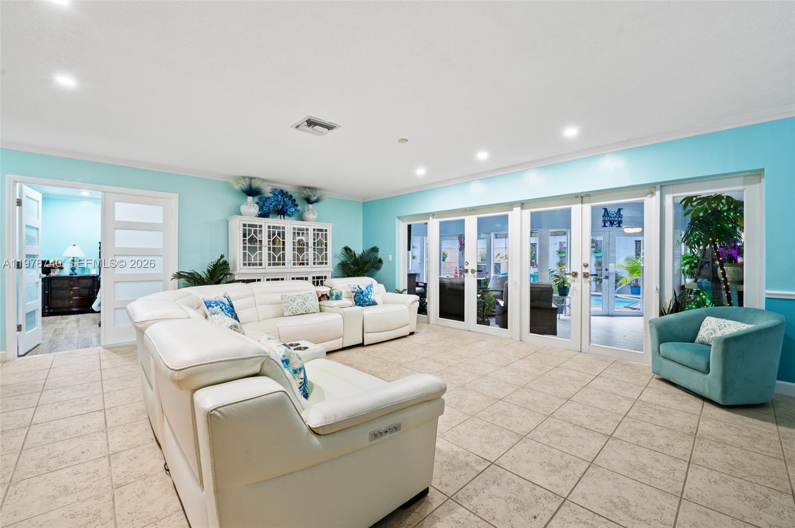 WEST CHERRY GROVE - Residential