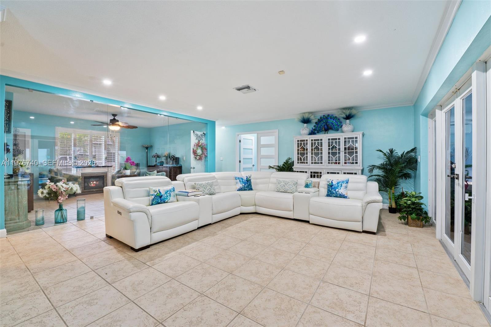 WEST CHERRY GROVE - Residential