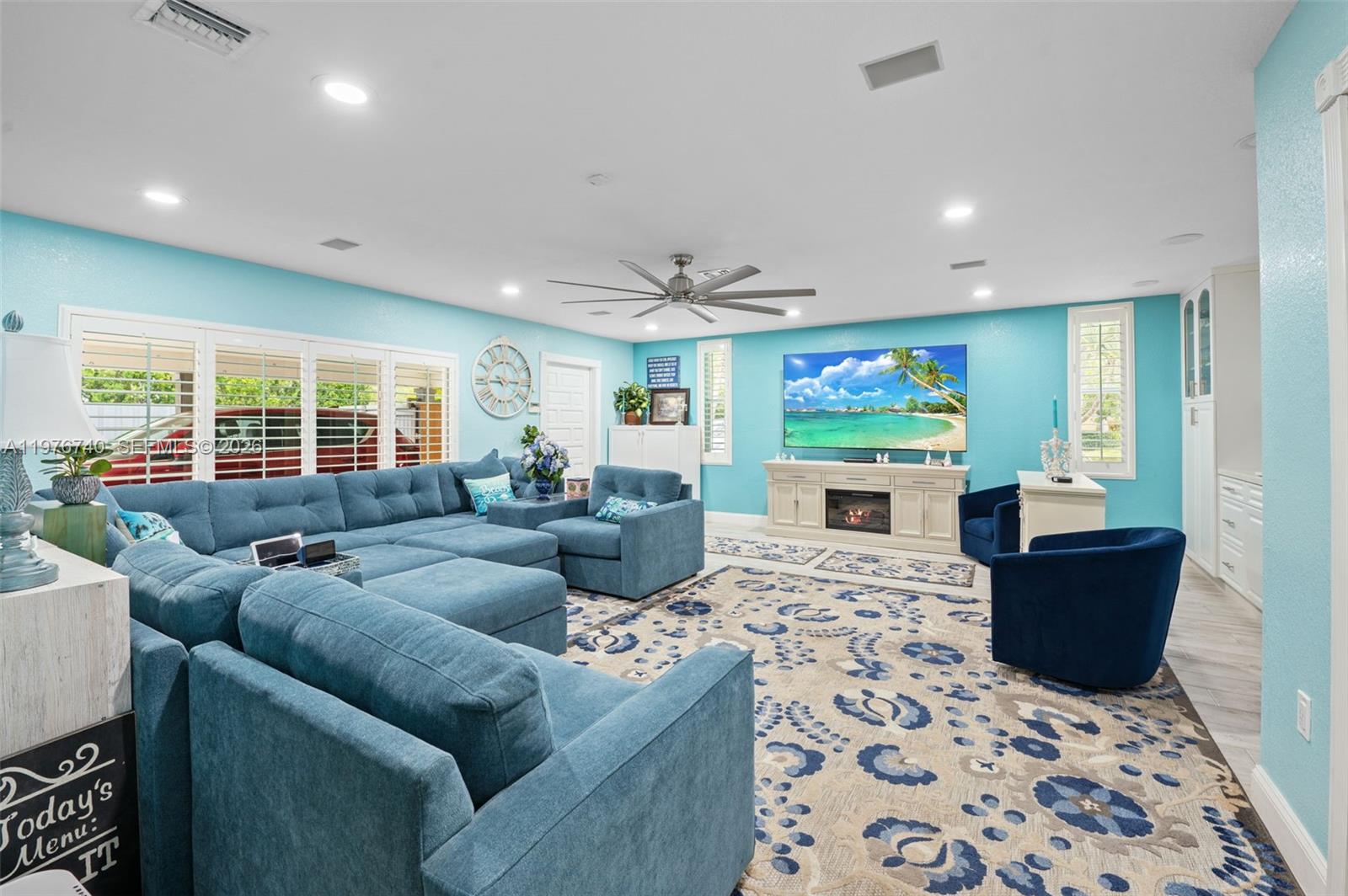 WEST CHERRY GROVE - Residential