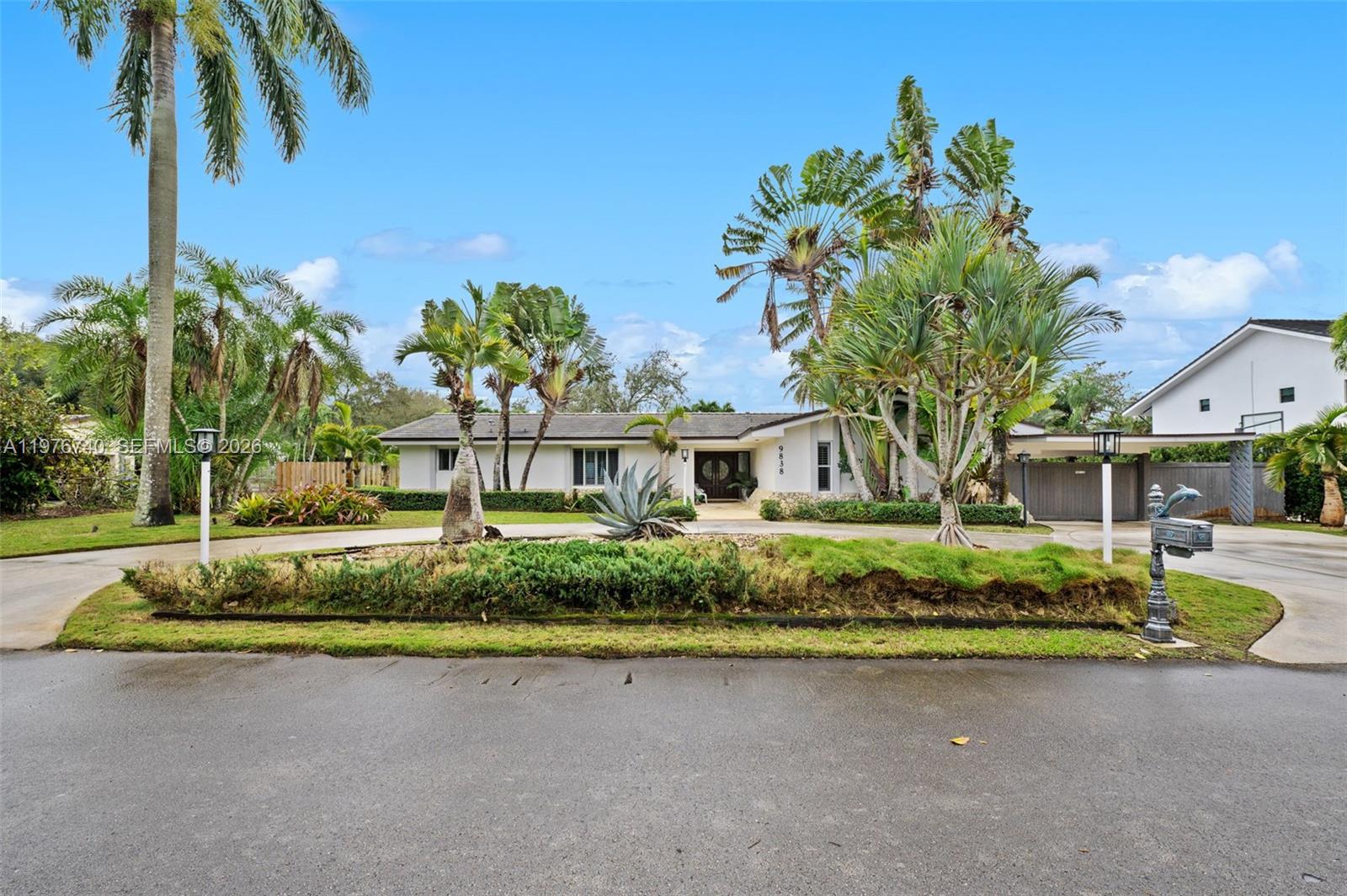 WEST CHERRY GROVE - Residential