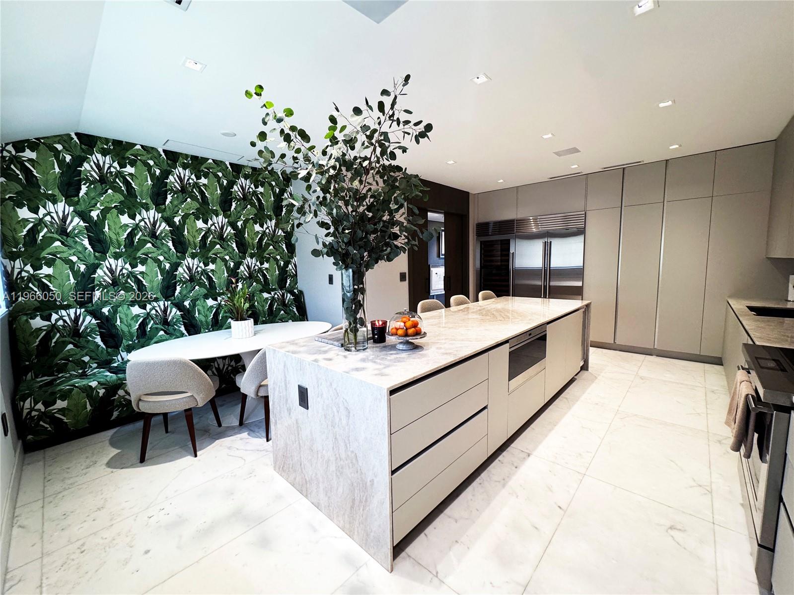 L HERMITAGE - Residential