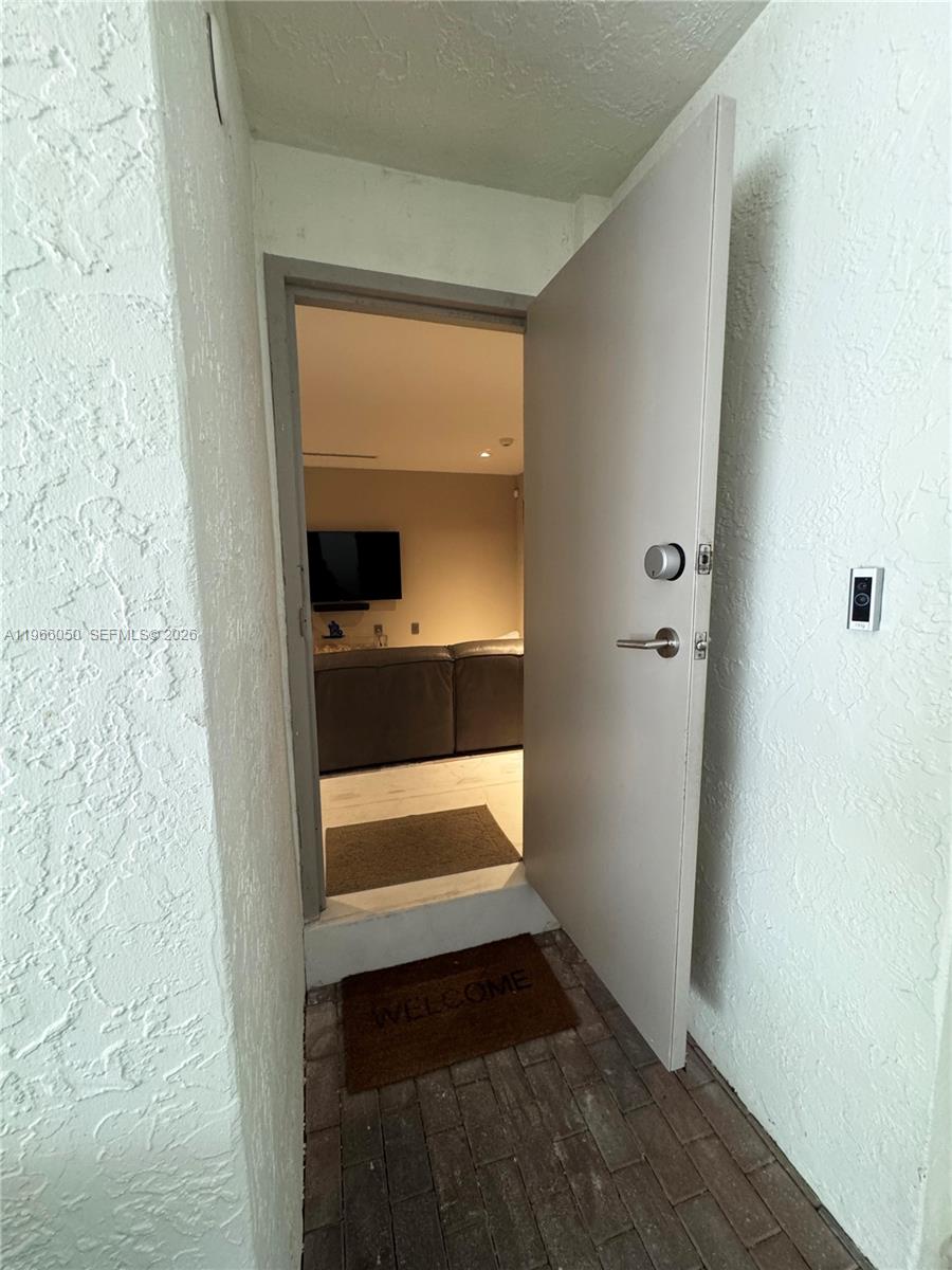 L HERMITAGE - Residential