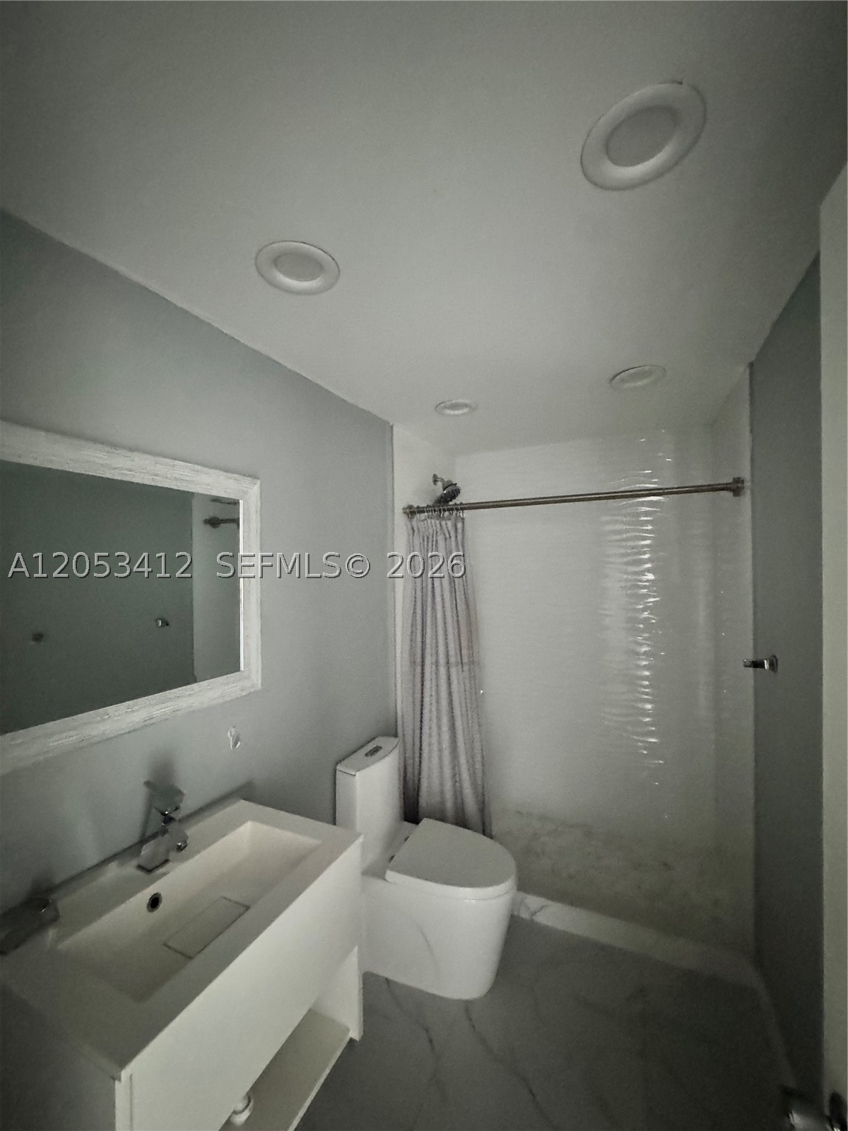 CORAL GATE EAST CONDO - Residential Lease