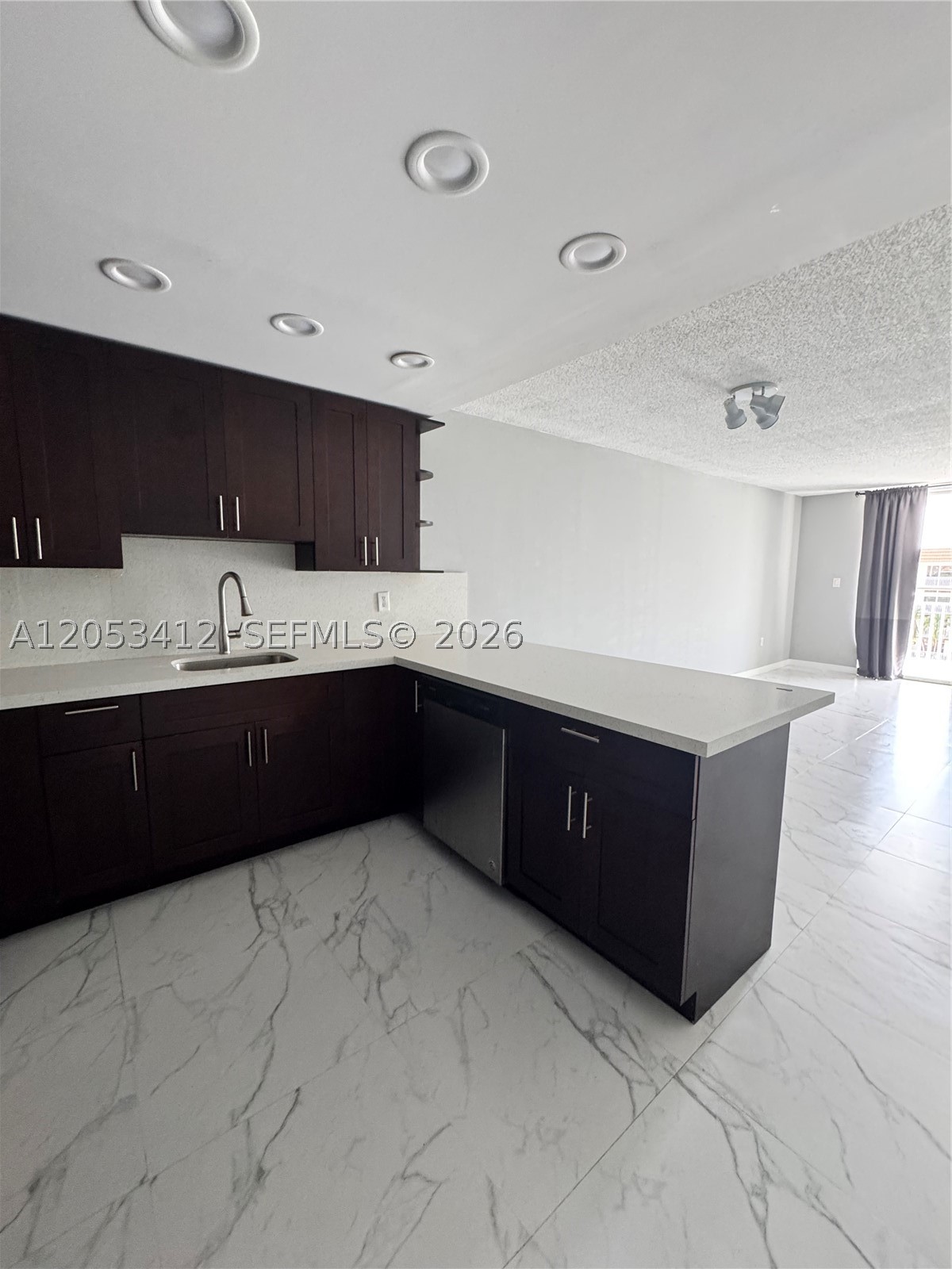 CORAL GATE EAST CONDO - Residential Lease