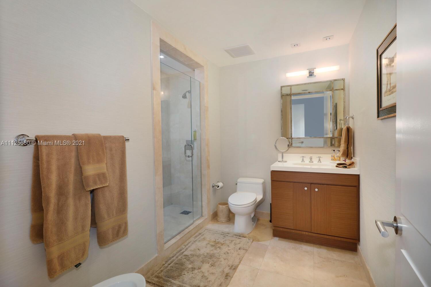 5100 BAYVIEW AT FISHER IS - Residential