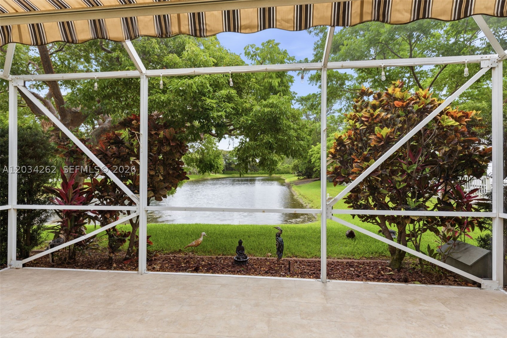 REGENCY LAKES AT COCONUT - Residential