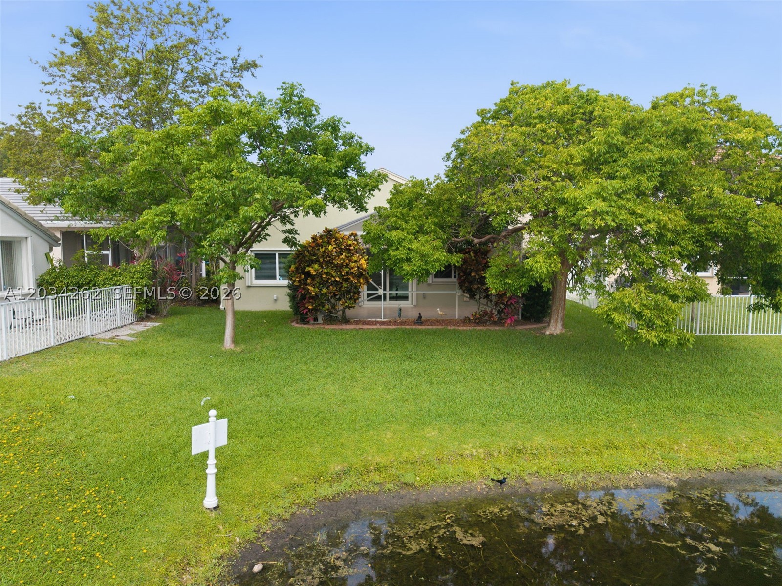 REGENCY LAKES AT COCONUT - Residential