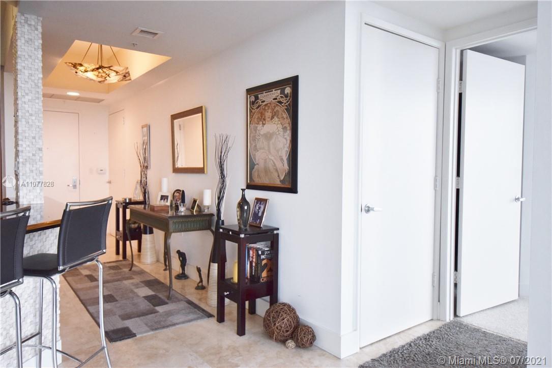LAS OLAS RIVER HOUSE COND - Residential Lease