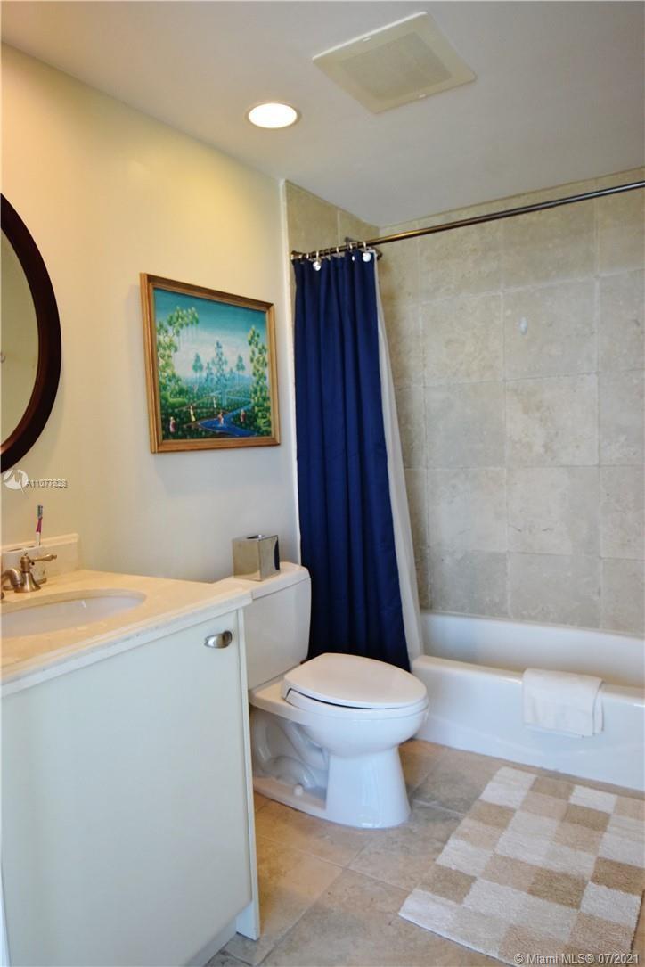 LAS OLAS RIVER HOUSE COND - Residential Lease