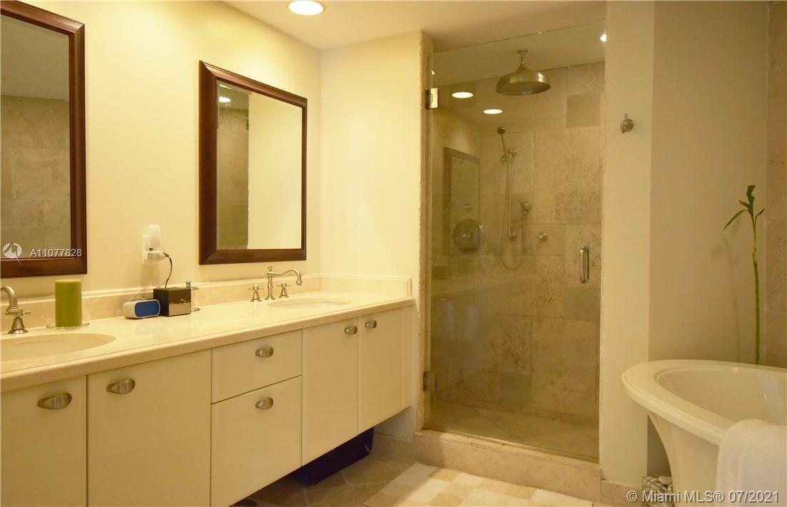 LAS OLAS RIVER HOUSE COND - Residential Lease