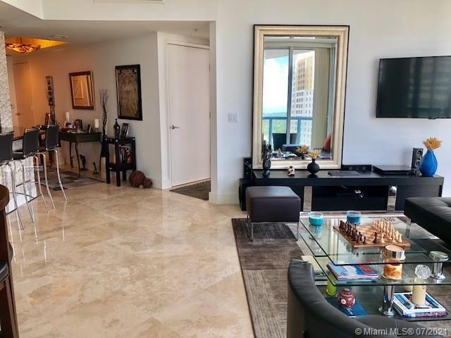 LAS OLAS RIVER HOUSE COND - Residential Lease