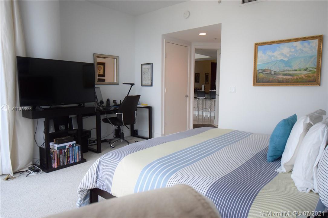 LAS OLAS RIVER HOUSE COND - Residential Lease