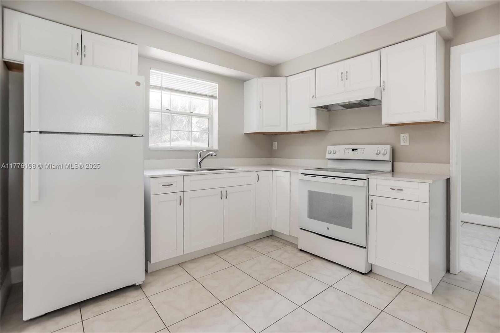 SERINO PARK SEC 1 - Residential Lease