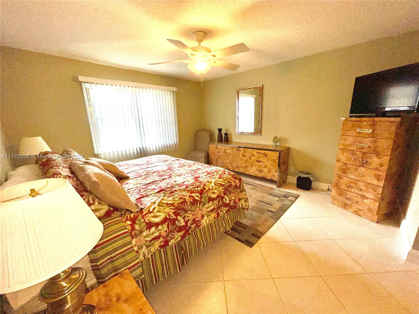 VILLAS OF CARRIAGE HILLS - Residential