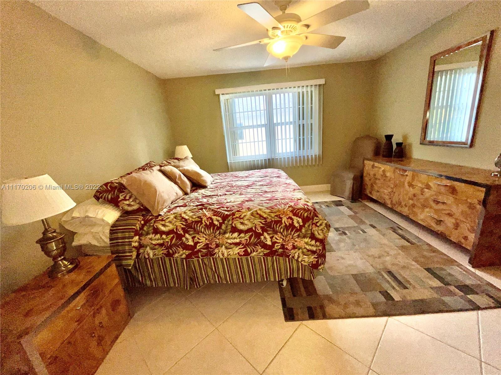 VILLAS OF CARRIAGE HILLS - Residential