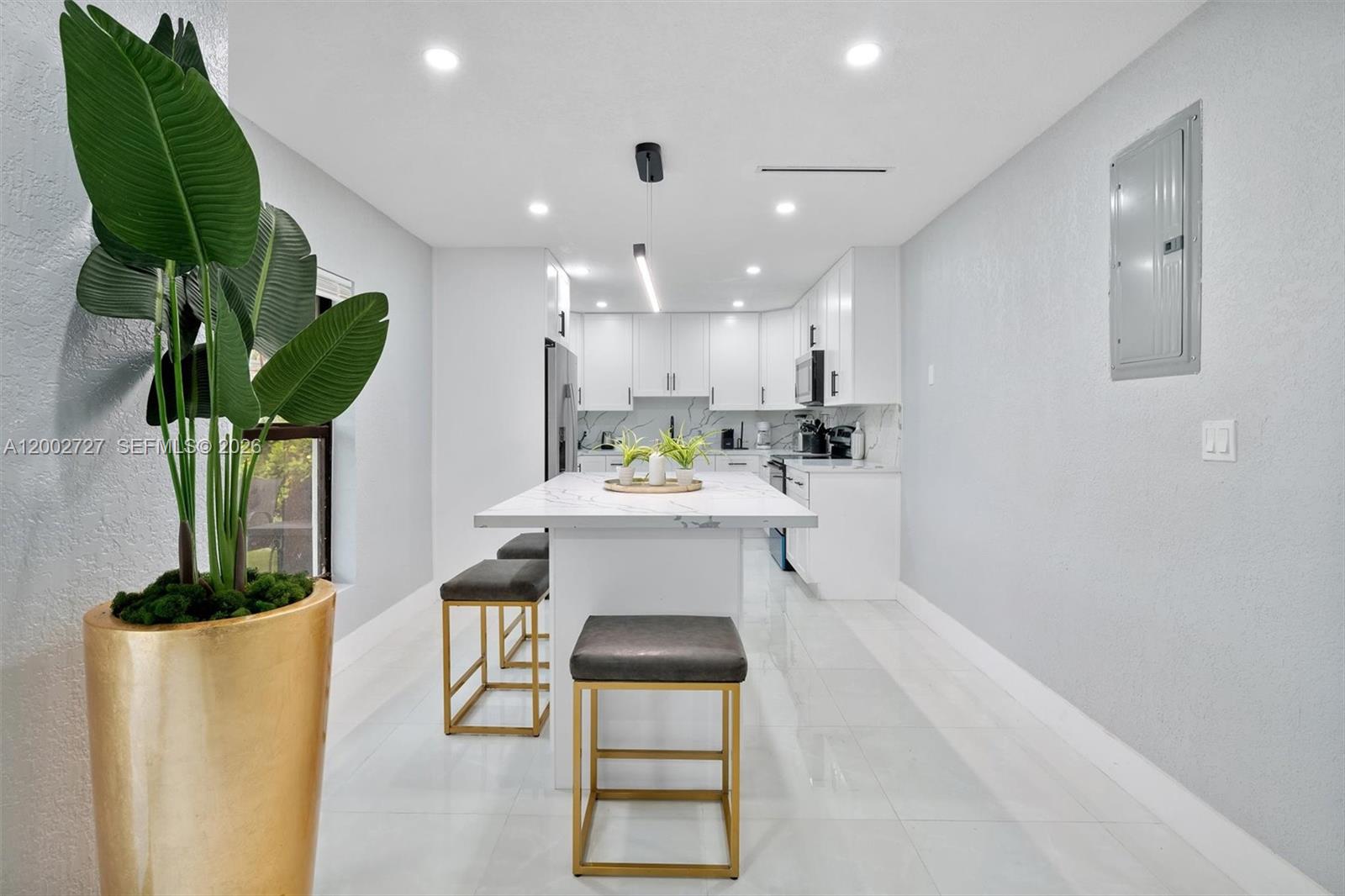 BISCAYNE GARDENS SEC D RE - Residential