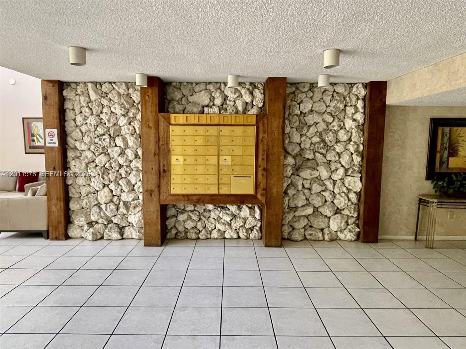 BLDG 130 OF COUNTRY CLUB - Residential