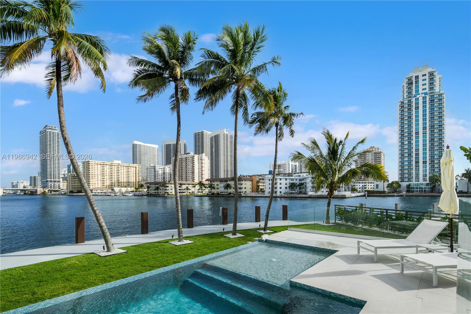 GOLDEN ISLES SEC A REV PL - Residential