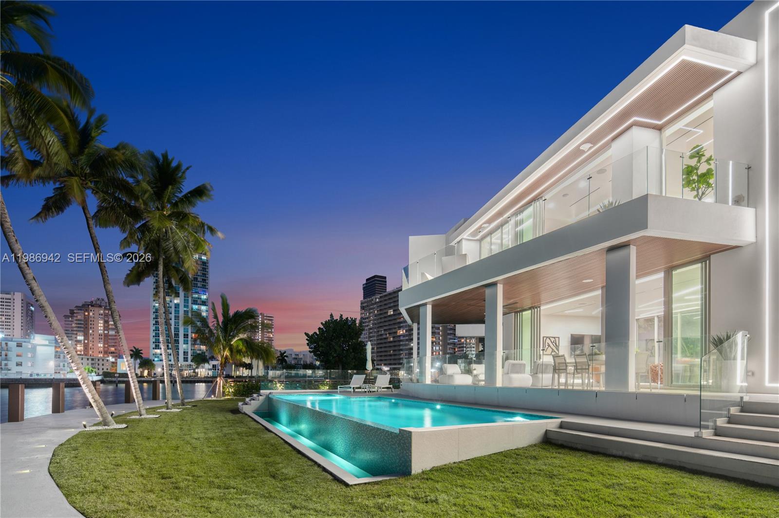 GOLDEN ISLES SEC A REV PL - Residential