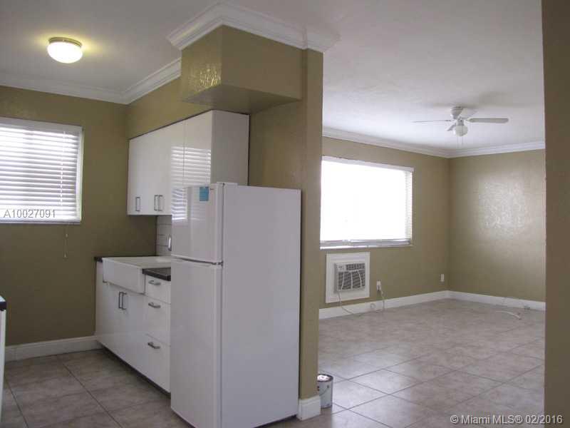 MIMO ON THE BEACH III CON - Residential Lease