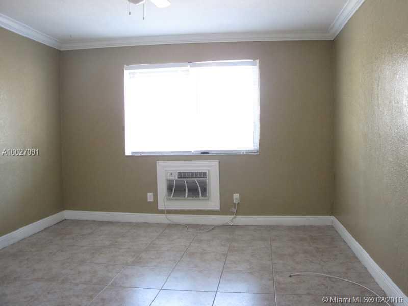 MIMO ON THE BEACH III CON - Residential Lease