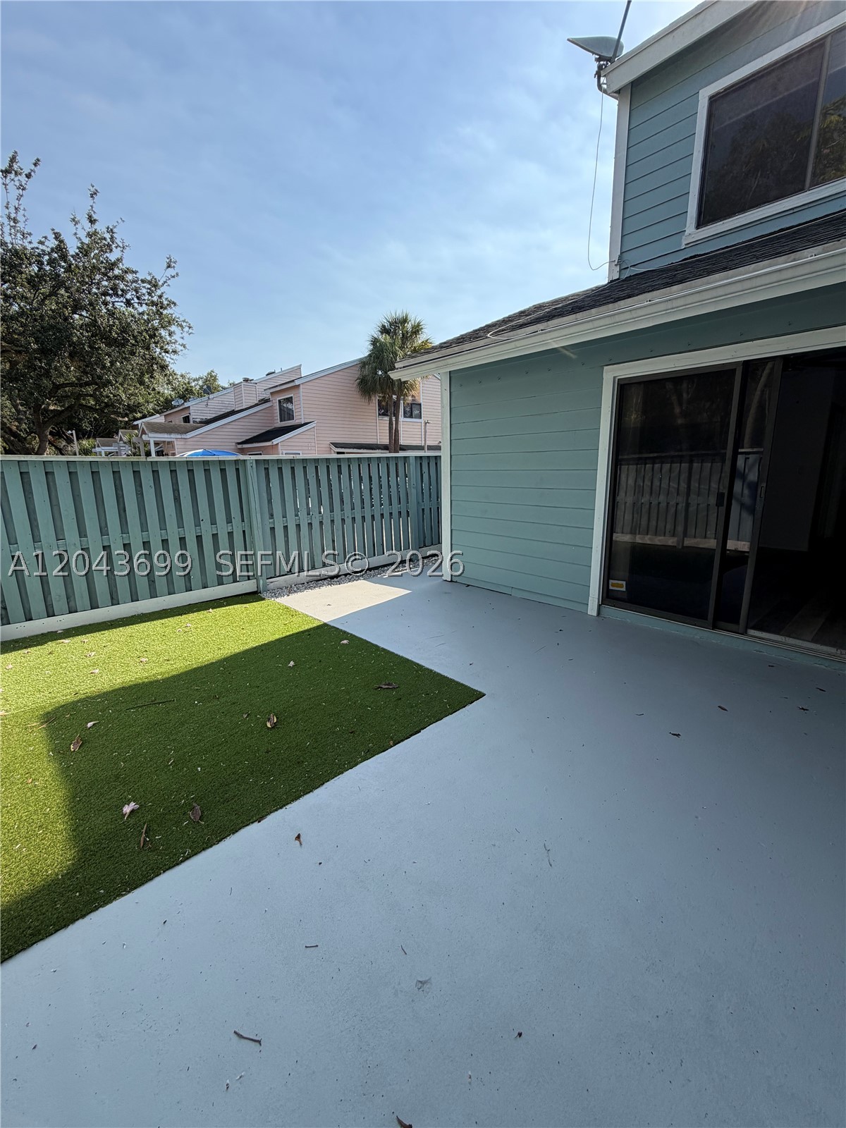 ROCK ISLAND LAND CORP - Residential