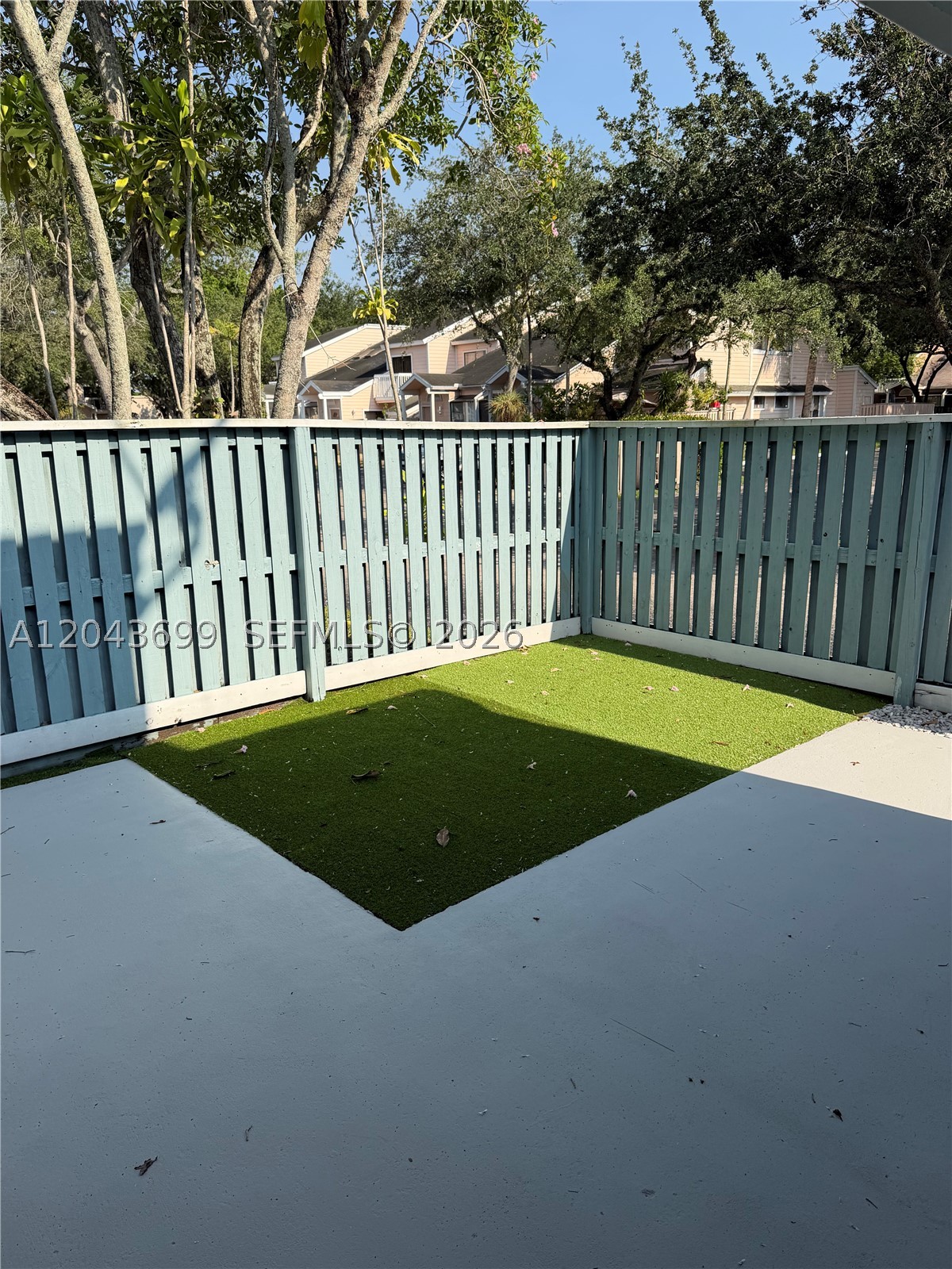 ROCK ISLAND LAND CORP - Residential