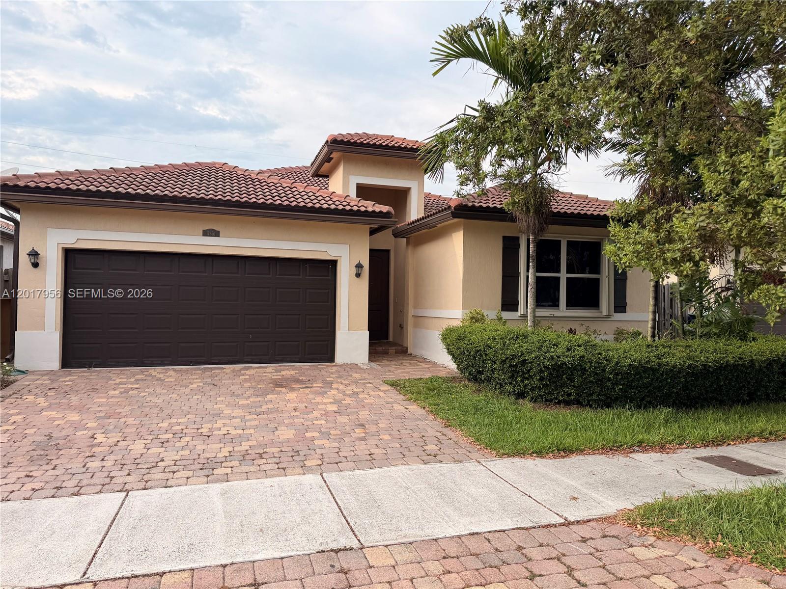 HEMINGWAY POINT - Residential