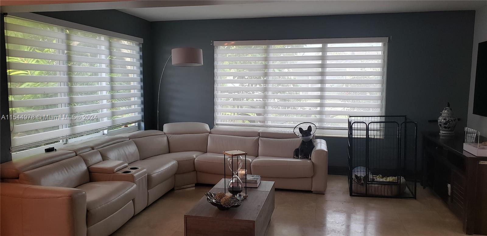 MIRACLE MANOR 5TH ADDN - Residential