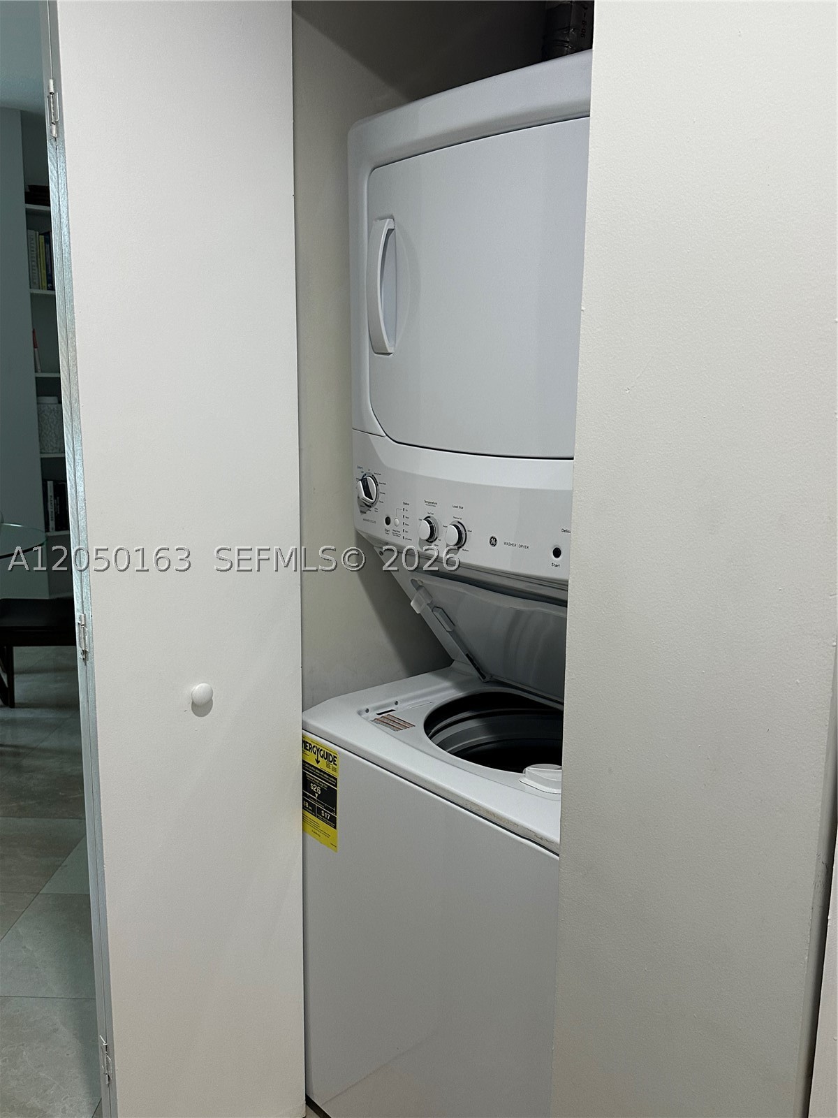 MIDTOWN LOFTS CONDO - Residential Lease