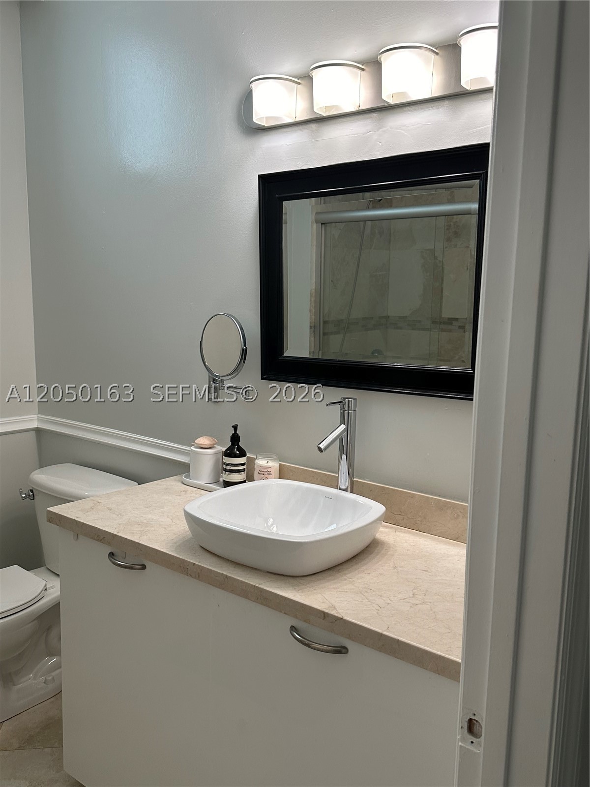 MIDTOWN LOFTS CONDO - Residential Lease
