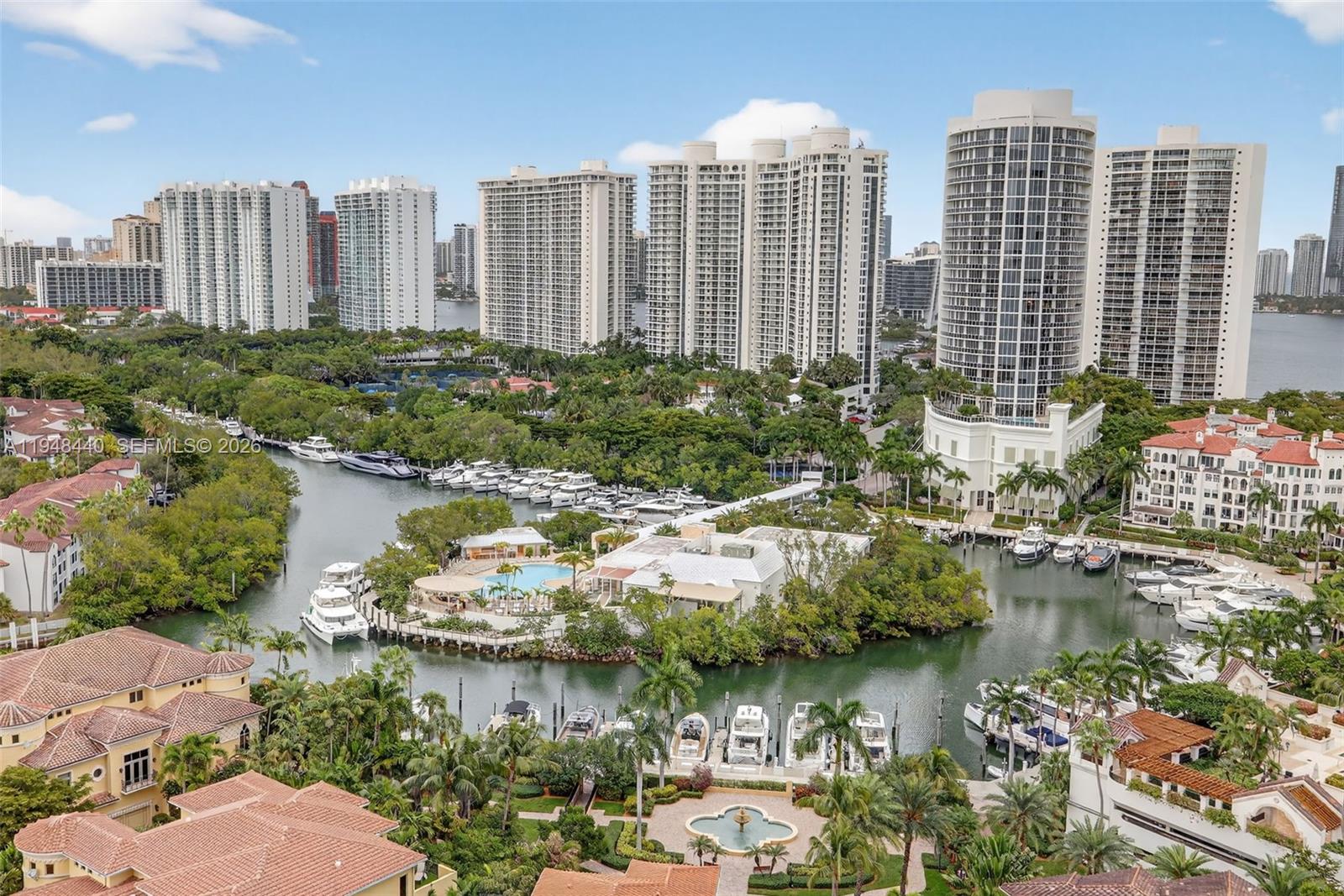 1000 ISL BLVD WILLIAMS IS - Residential