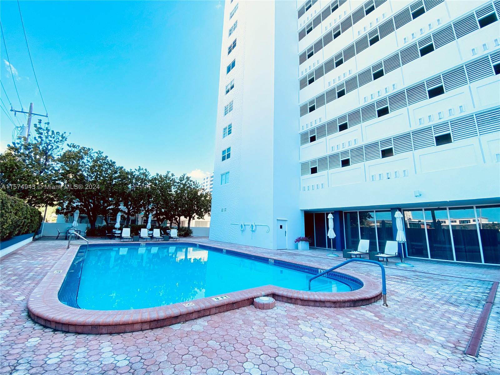 OCEAN PARK CONDO - Residential Lease
