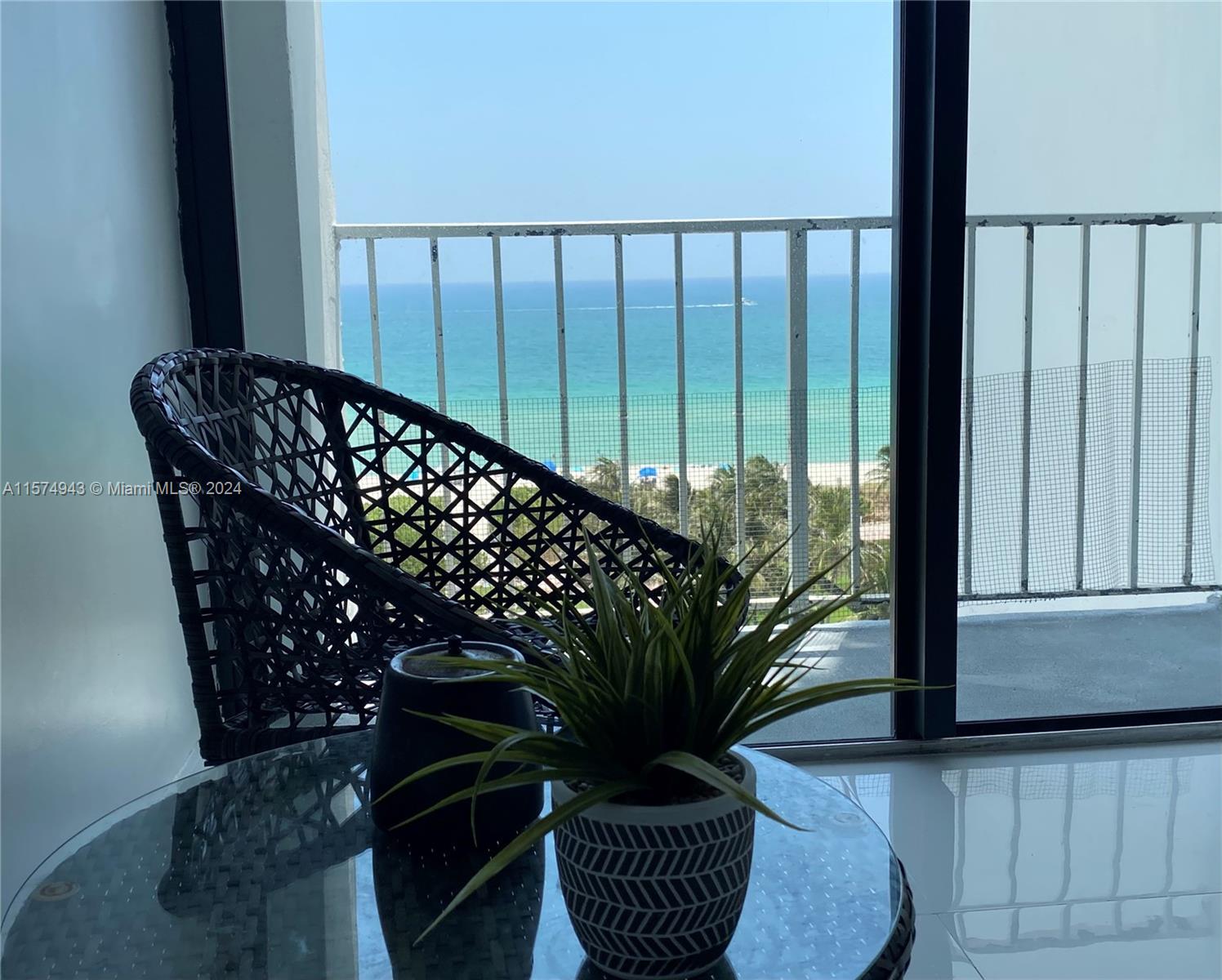 OCEAN PARK CONDO - Residential Lease