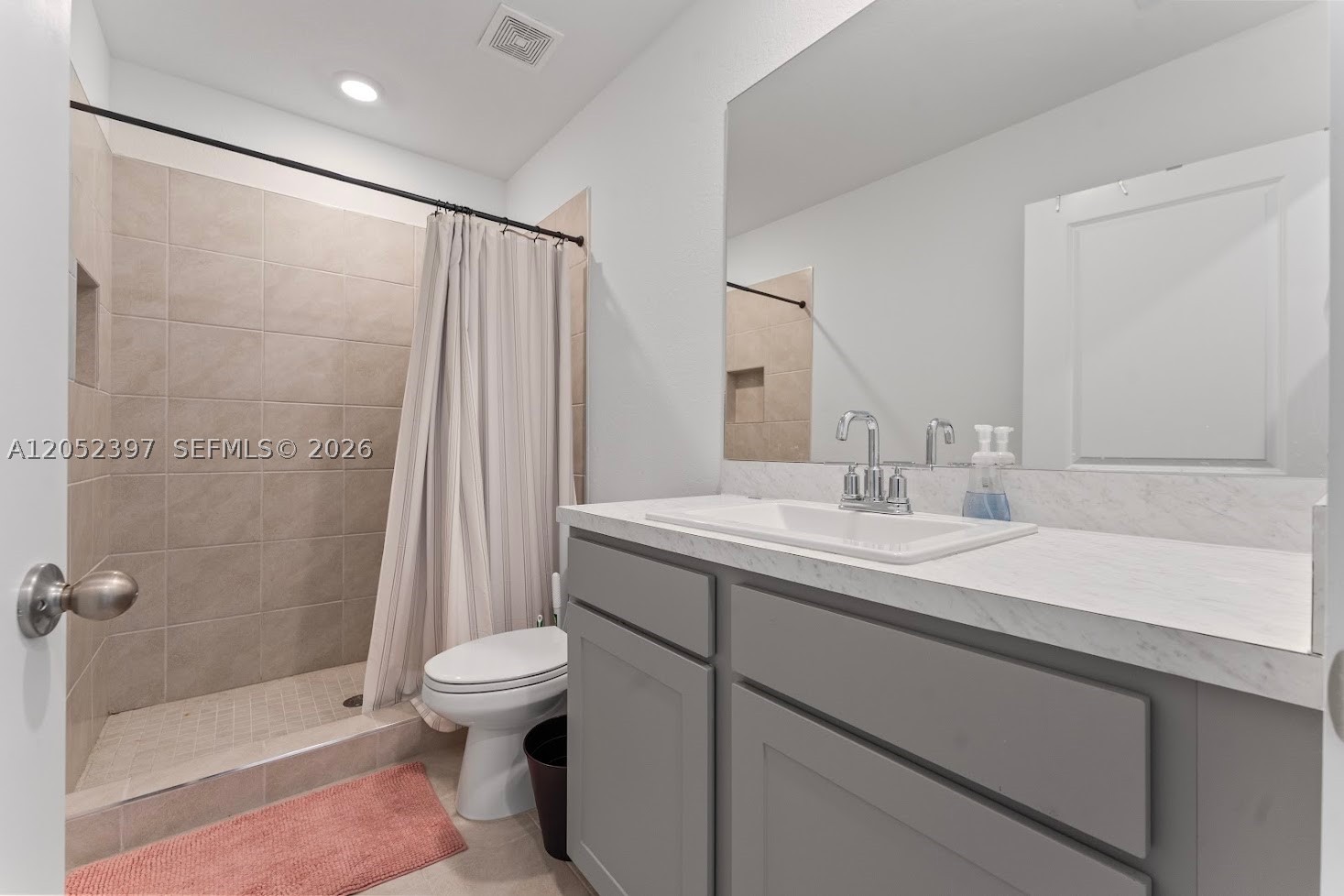 HIGHLAND OAKS - Residential Lease