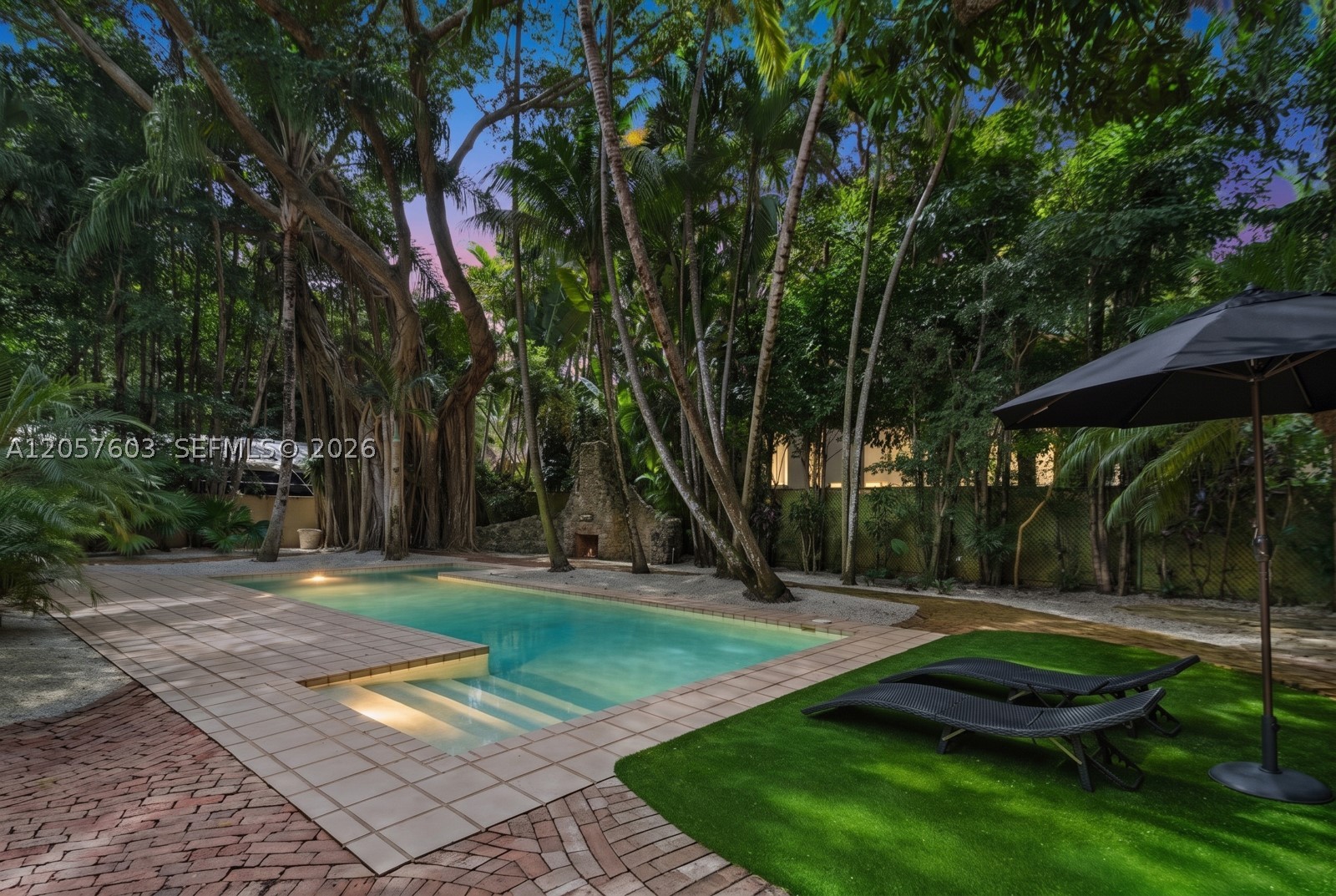 SUNSHINE VILLAS - Residential