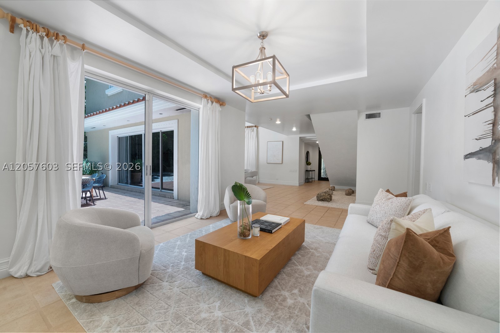 SUNSHINE VILLAS - Residential