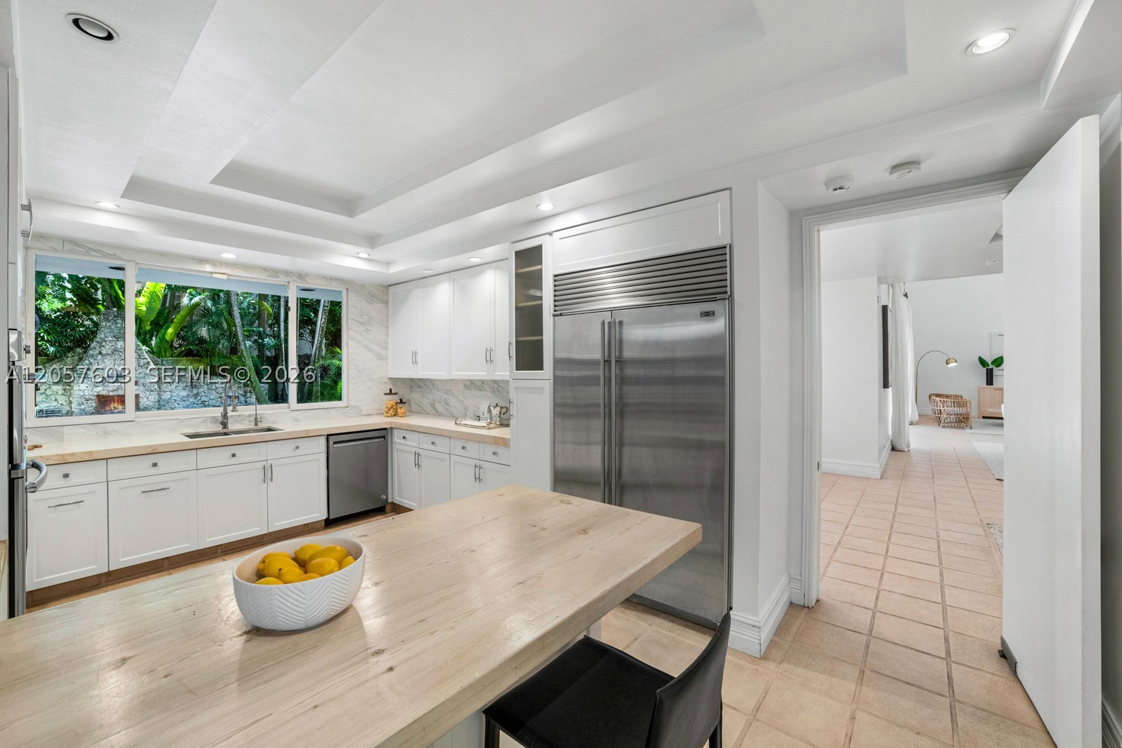 SUNSHINE VILLAS - Residential