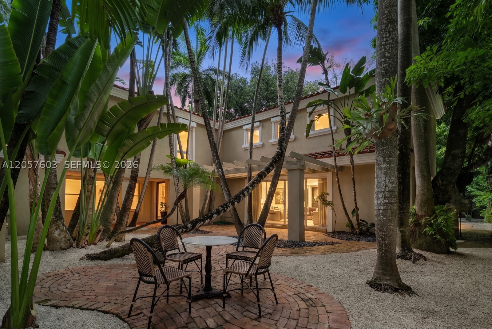 SUNSHINE VILLAS - Residential