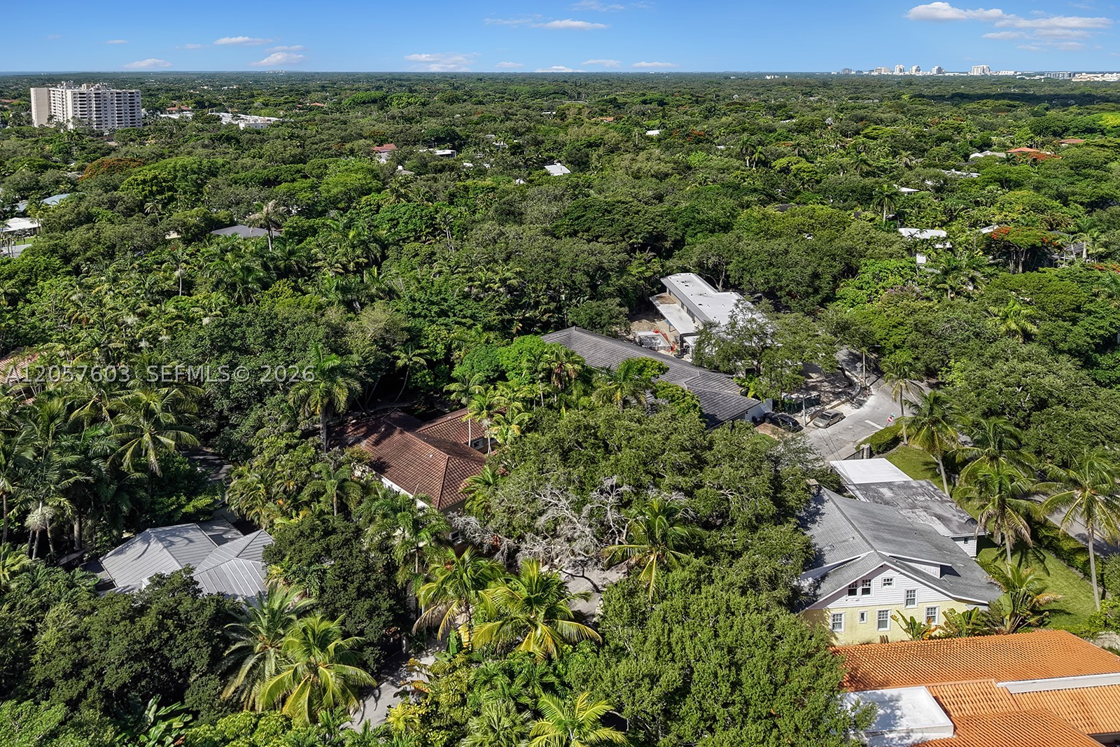 SUNSHINE VILLAS - Residential