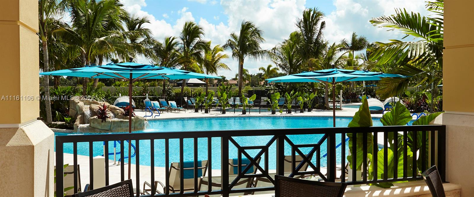 IBIS GOLF AND COUNTRY CLU - Residential Lease