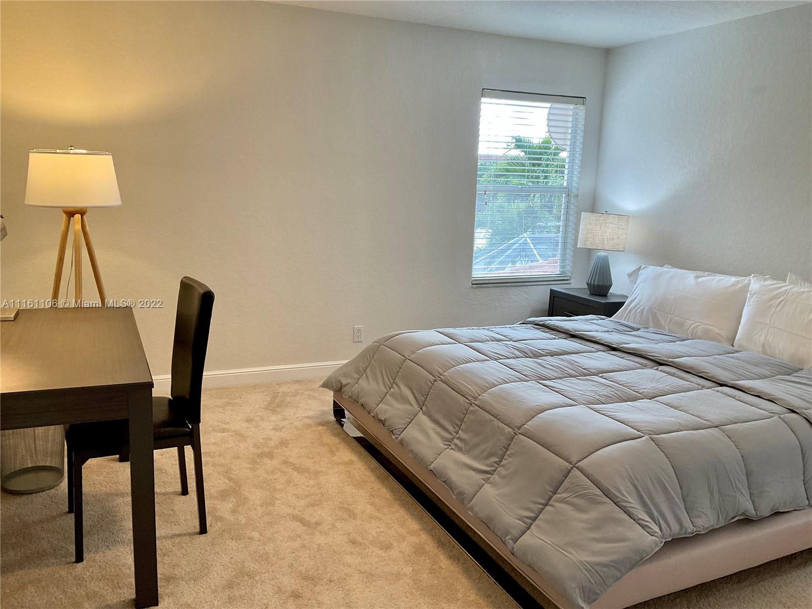 IBIS GOLF AND COUNTRY CLU - Residential Lease