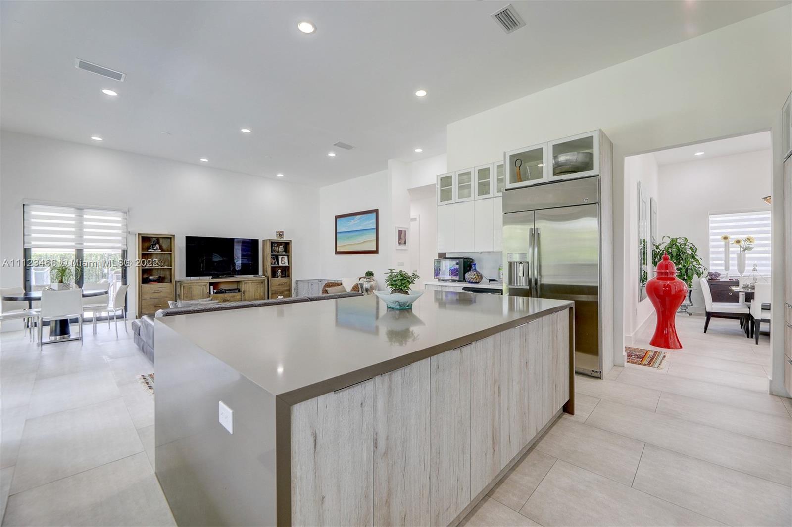 OAK RIDGE FALLS THIRD ADD - Residential