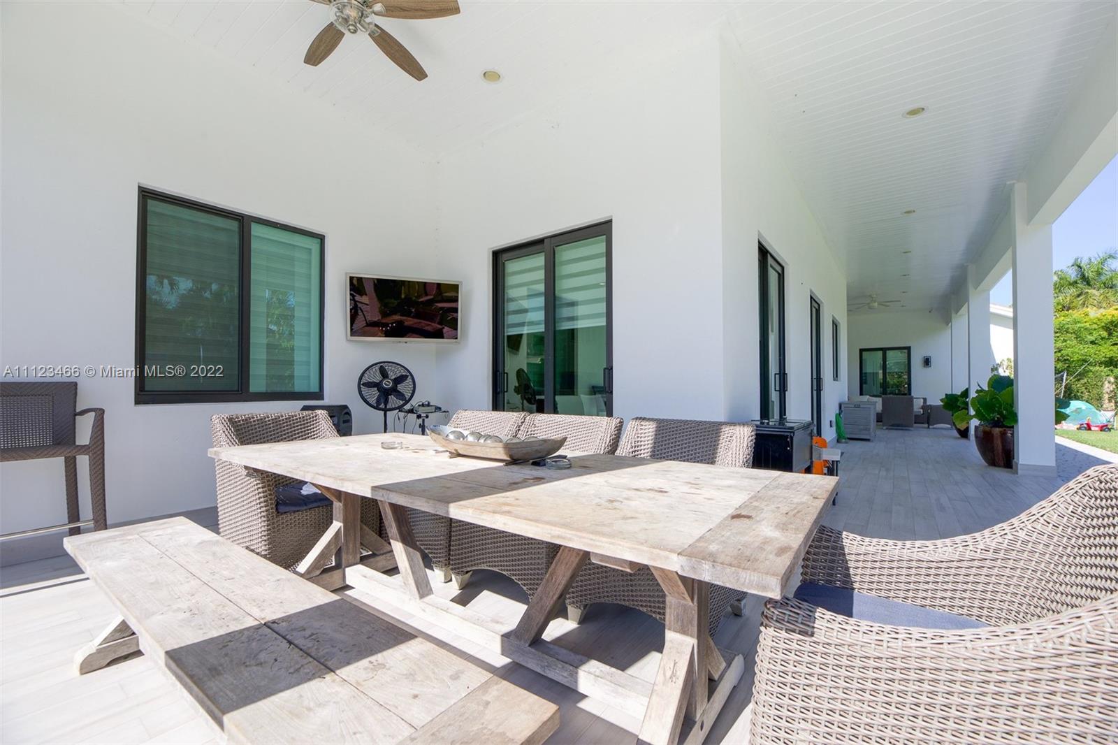 OAK RIDGE FALLS THIRD ADD - Residential