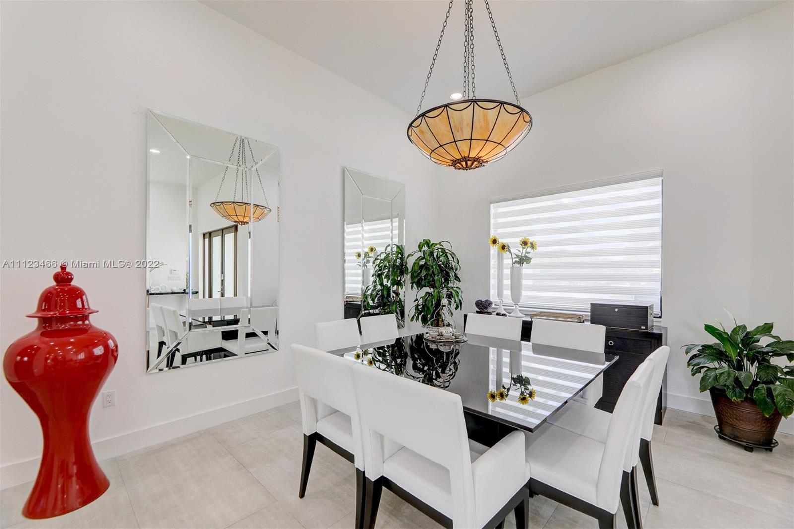 OAK RIDGE FALLS THIRD ADD - Residential