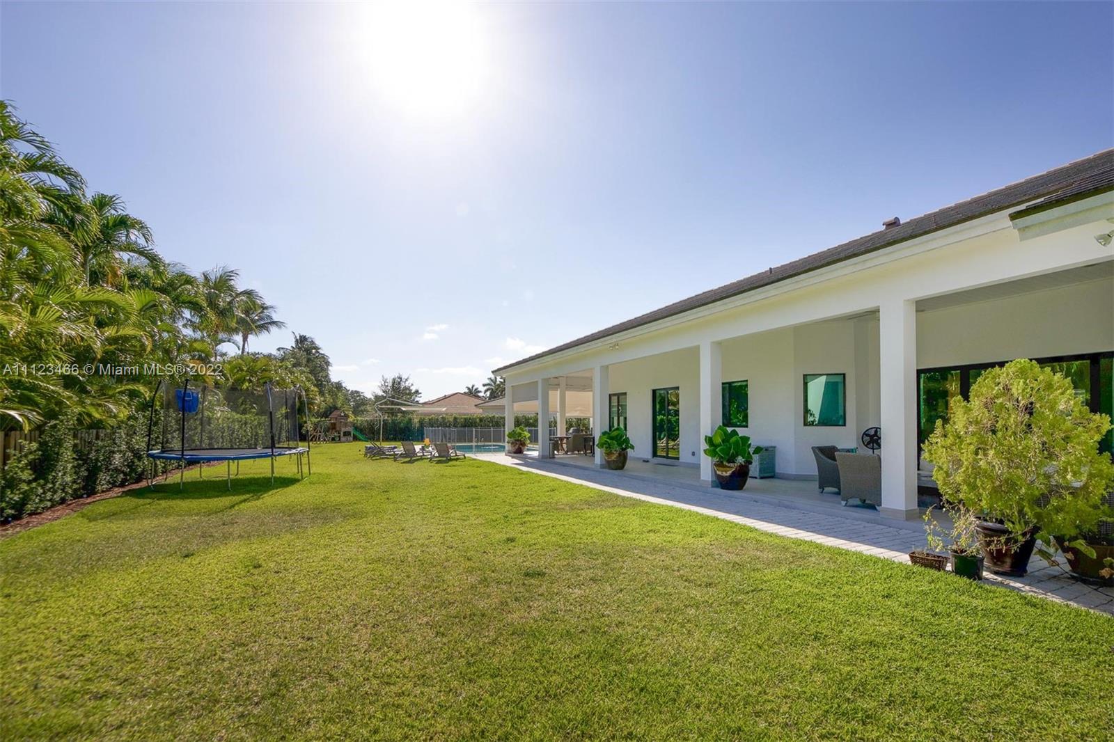 OAK RIDGE FALLS THIRD ADD - Residential