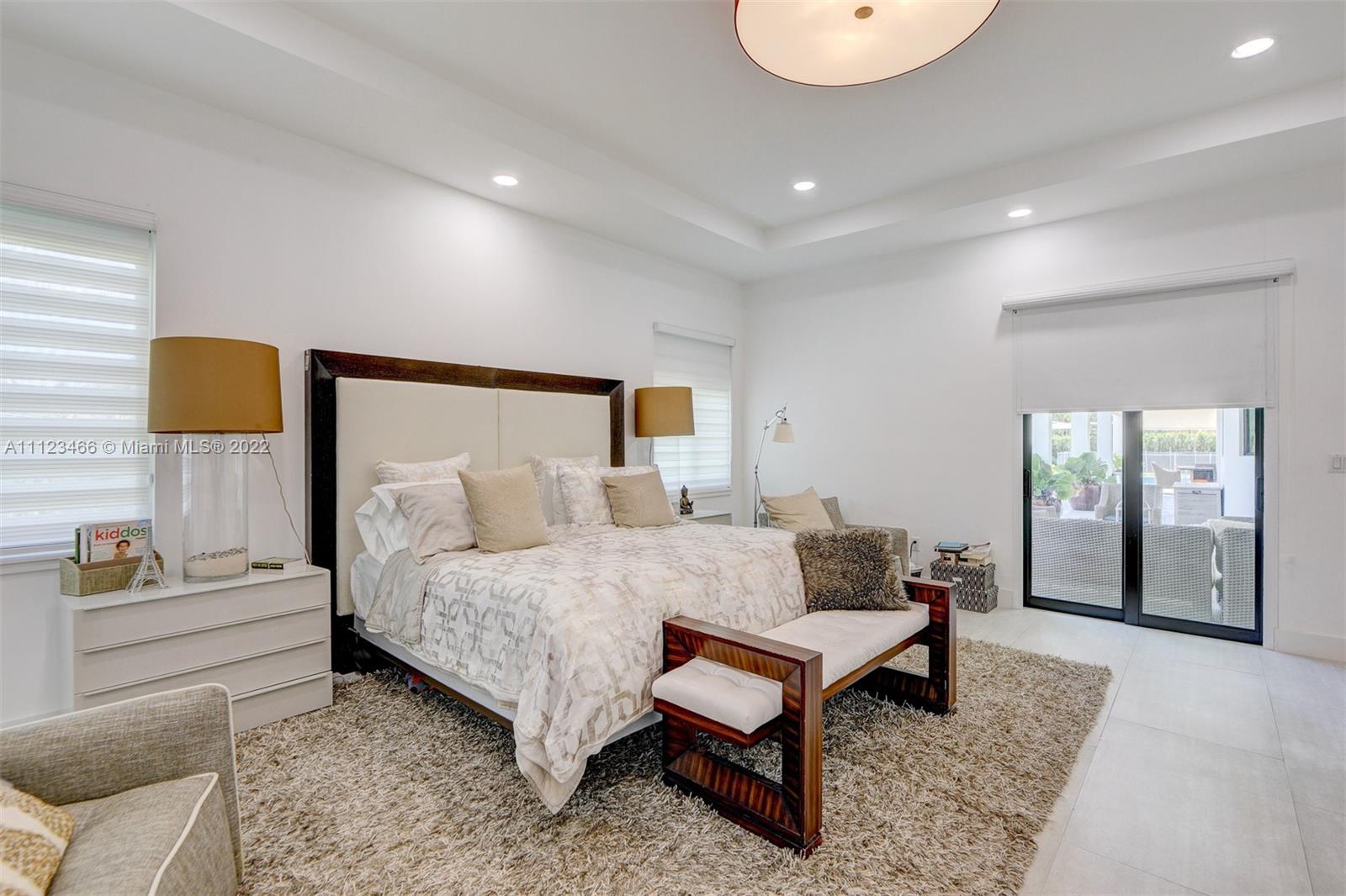 OAK RIDGE FALLS THIRD ADD - Residential