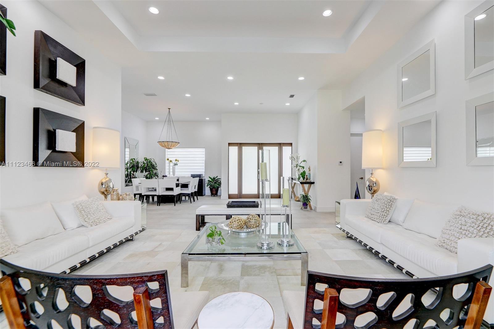 OAK RIDGE FALLS THIRD ADD - Residential